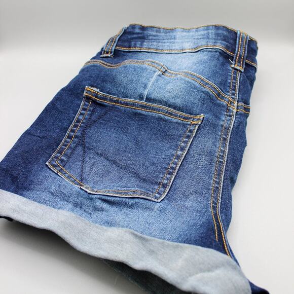 Kendall + Kylie Size 28 The Icon Cut Off Jean Extremely! Distressed Denim Shorts - Picture 9 of 11